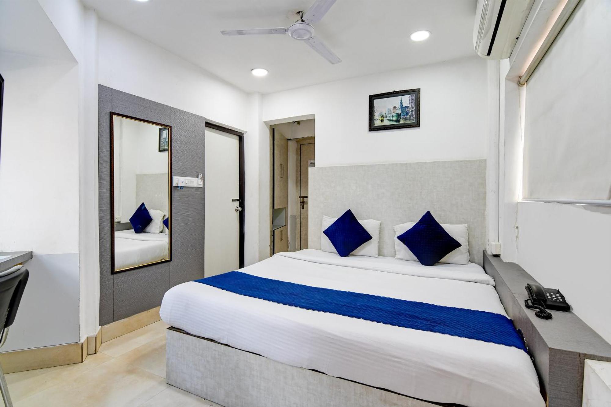 Hotel Q Inn Kalküta Dış mekan fotoğraf