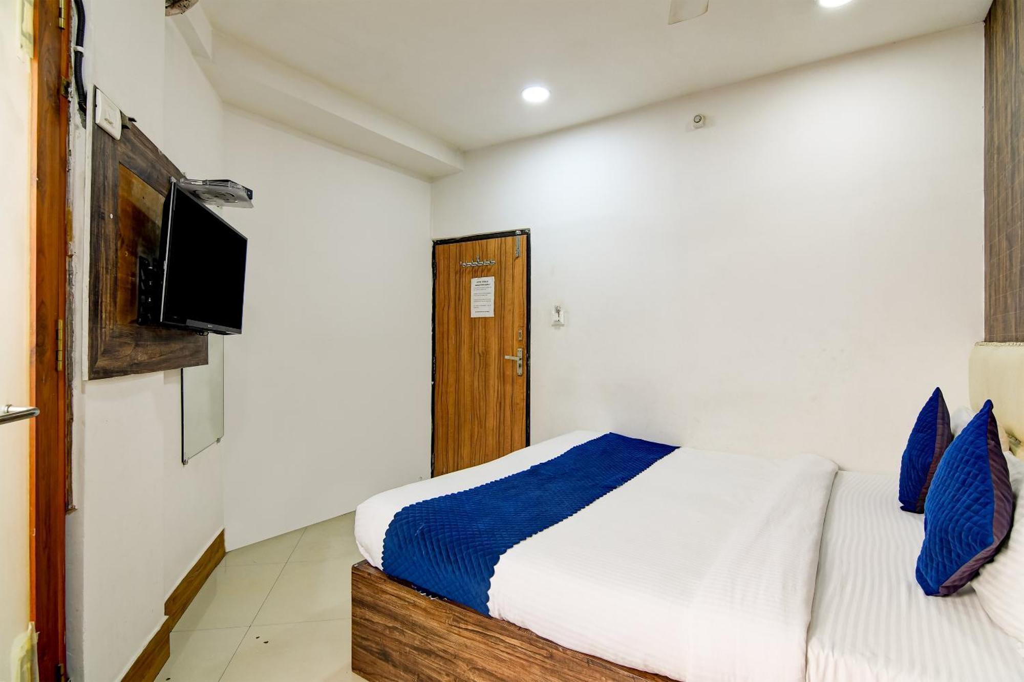 Hotel Q Inn Kalküta Dış mekan fotoğraf
